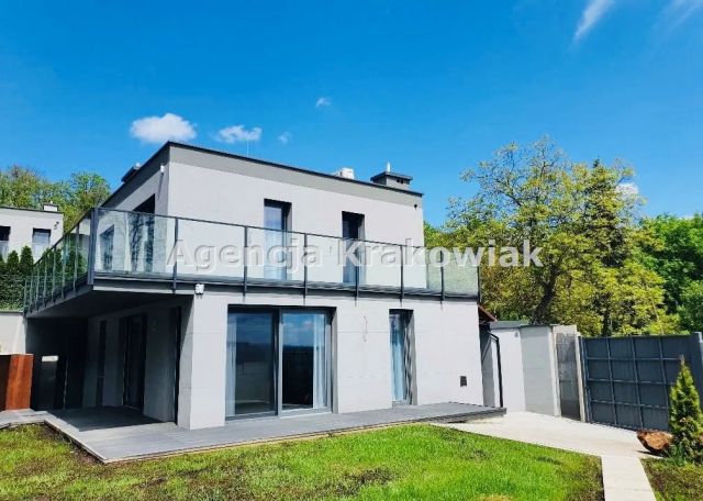 dom wolnostojący, 5 pokoi Kraków Krowodrza. Zdjęcie 1