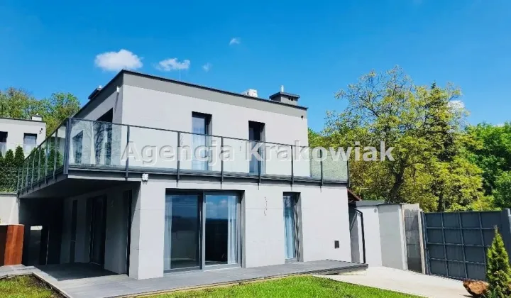 dom wolnostojący, 5 pokoi Kraków Krowodrza