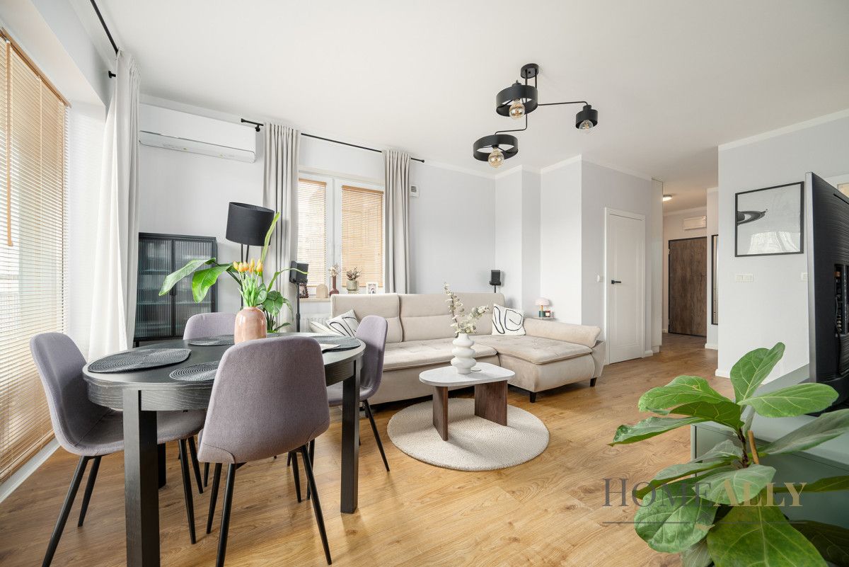 Mieszkanie 3-pokojowe Warszawa Ursus, ul. Posag 7 Panien. Zdjęcie 1