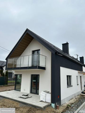 dom wolnostojący, 4 pokoje Myślenice, ul. Kazimierza Wielkiego. Zdjęcie 1