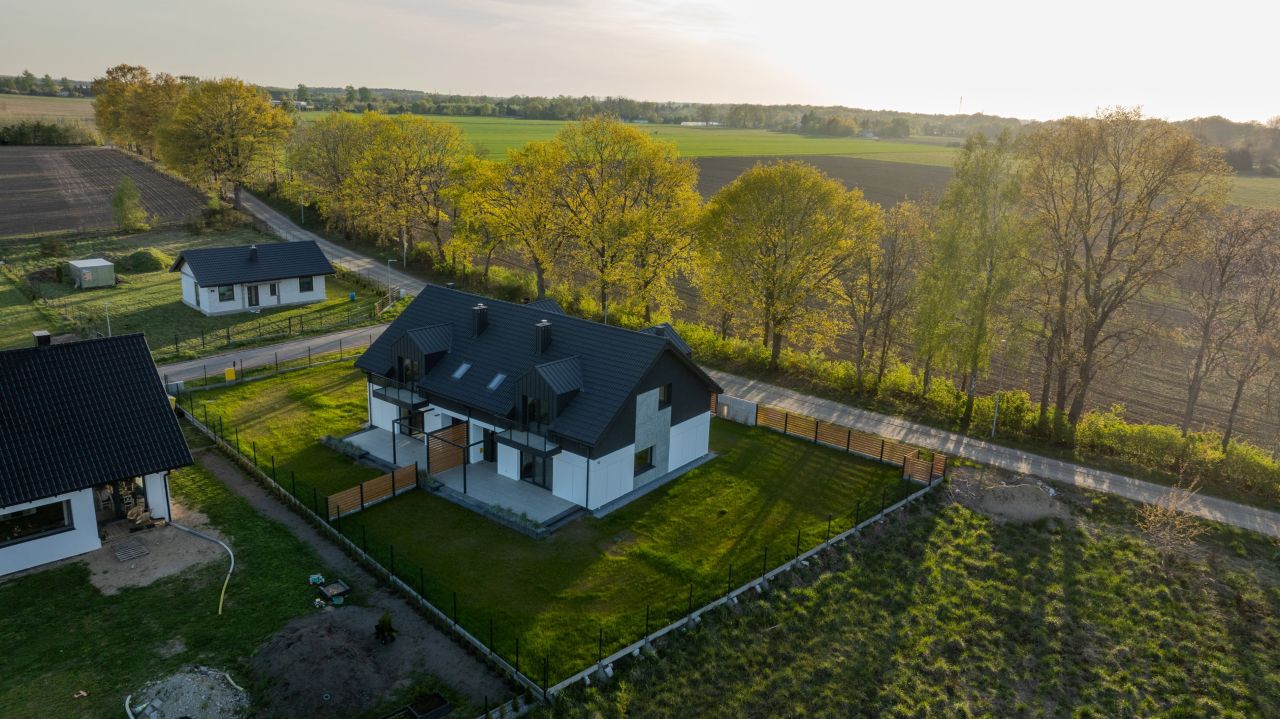 bliźniak, 5 pokoi Strzelinko Zamełowo, ul. Lawendowa. Zdjęcie 5