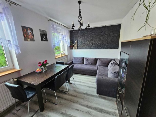 Mieszkanie 3-pokojowe Kamienna Góra, ul. Jeleniogórska. Zdjęcie 1