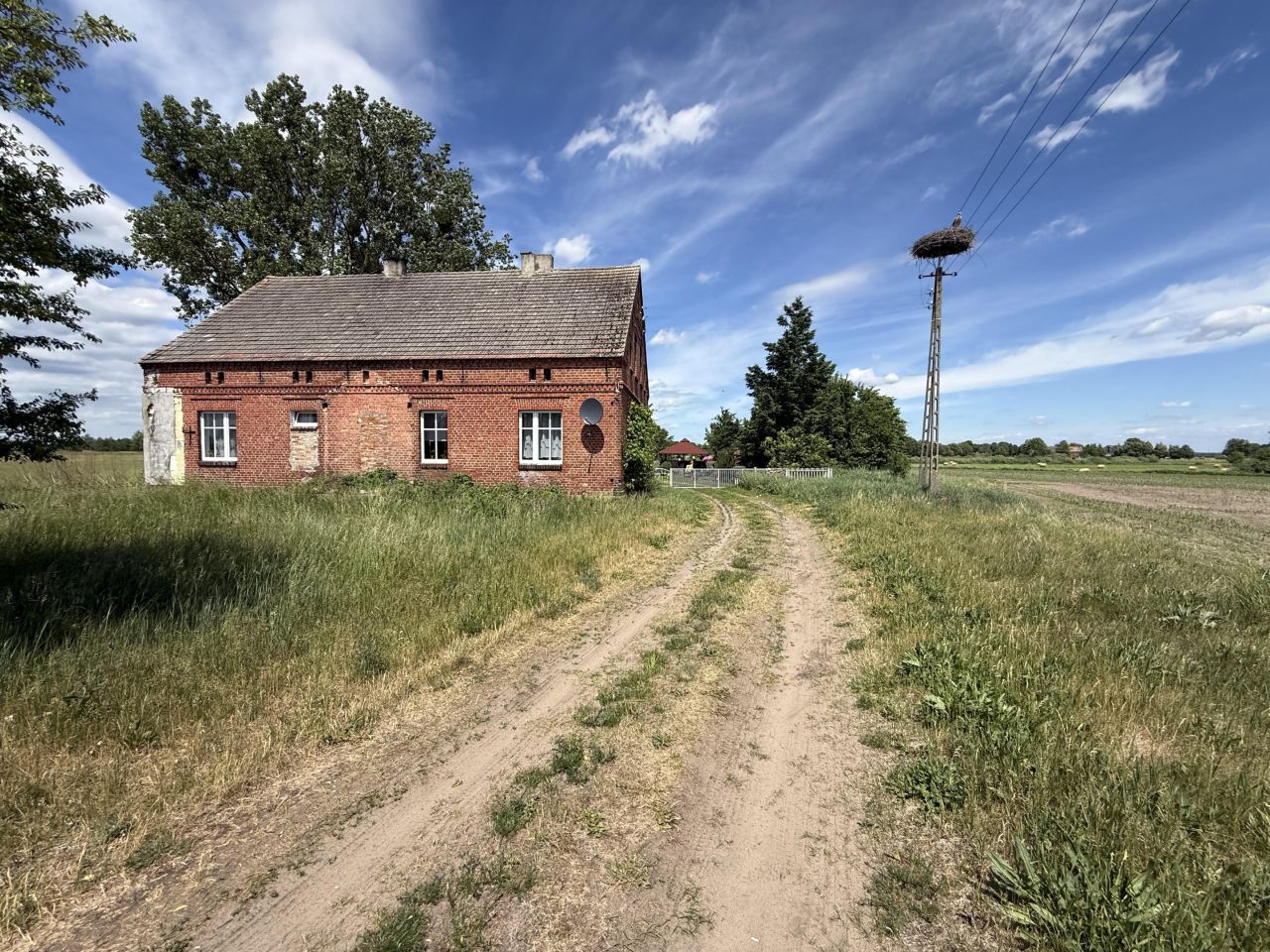 dom wolnostojący, 5 pokoi Lubcz Mały. Zdjęcie 3