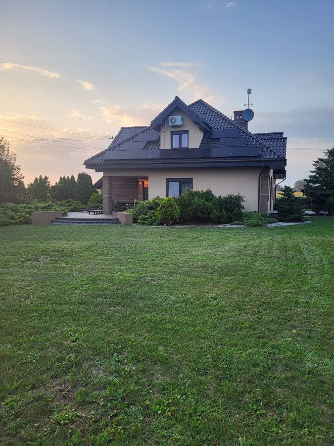 dom wolnostojący, 5 pokoi Słupca. Zdjęcie 1