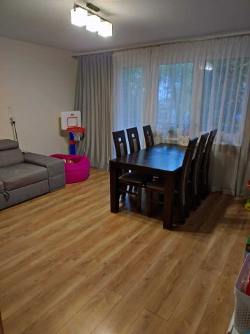 Mieszkanie 3-pokojowe Łódź Bałuty, ul. Krzyżowa. Zdjęcie 1