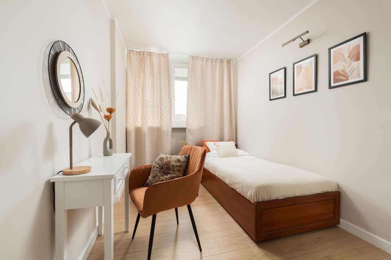 Mieszkanie 4-pokojowe Warszawa Śródmieście, ul. Prosta. Zdjęcie 4