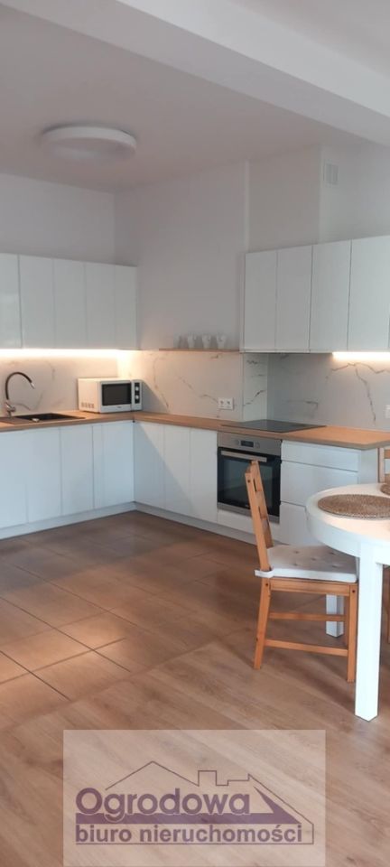 Mieszkanie 3-pokojowe Warszawa Wesoła, ul. Kolendrowa. Zdjęcie 6