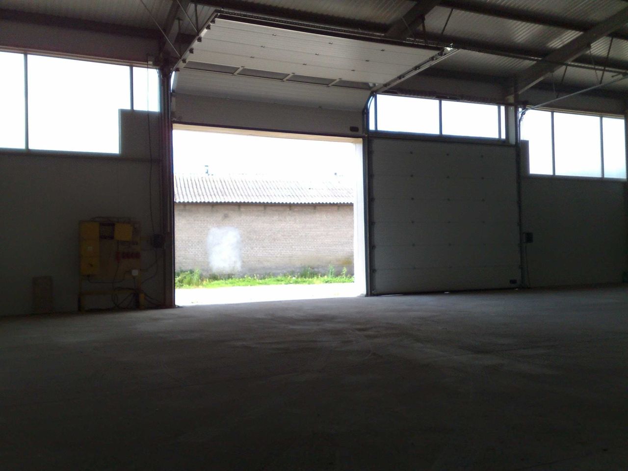 Hala/magazyn Odechów. Zdjęcie 5