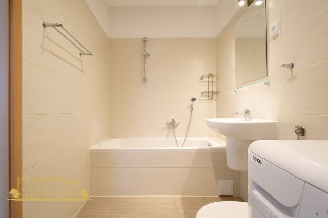 Mieszkanie 3-pokojowe Kraków, ul. Lubostroń. Zdjęcie 6