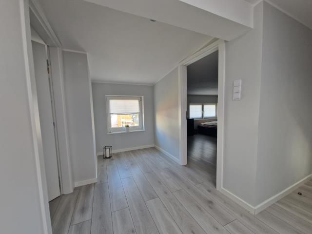 bliźniak, 5 pokoi Kobyłka Mareta. Zdjęcie 6