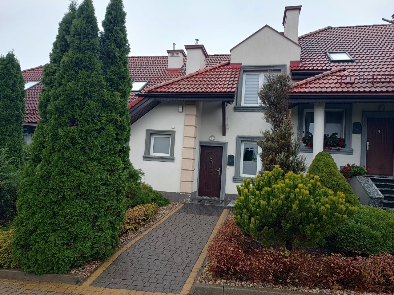 dom szeregowy, 4 pokoje Supraśl Podsupraśl, ul. Fryderyka Wilhelma Zacherta. Zdjęcie 3