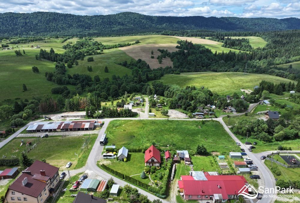 Działka inwestycyjna Lutowiska. Zdjęcie 2