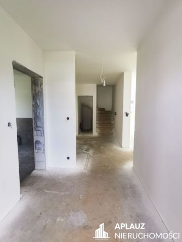 dom wolnostojący, 5 pokoi Jelenia Góra Czarne. Zdjęcie 14