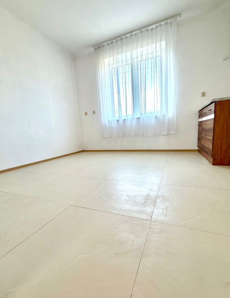 dom wolnostojący, 5 pokoi Sandomierz Centrum, ul. Michała Kubeszewskiego. Zdjęcie 5