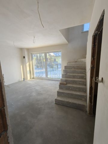 dom szeregowy, 5 pokoi Warszawa Białołęka. Zdjęcie 3