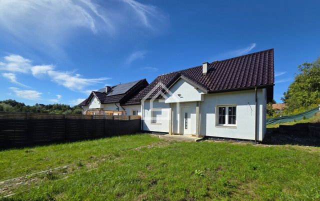 bliźniak, 3 pokoje Nowy Wiśnicz. Zdjęcie 1