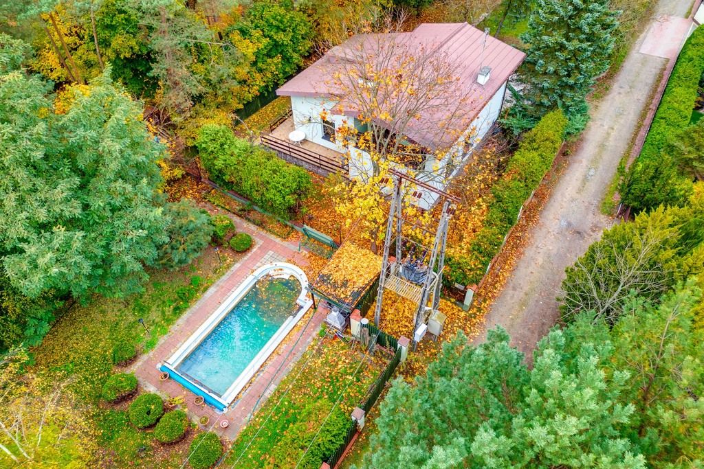 dom wolnostojący, 7 pokoi Hornówek, ul. Wesoła