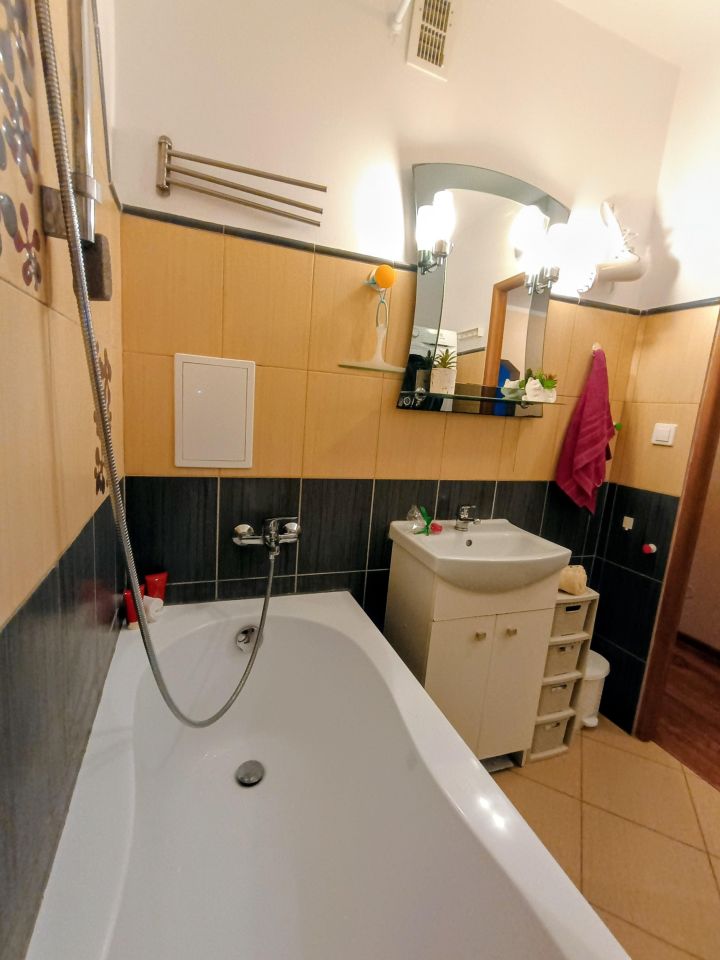 Mieszkanie 3-pokojowe Świdnica, ul. Władysława Łokietka. Zdjęcie 8