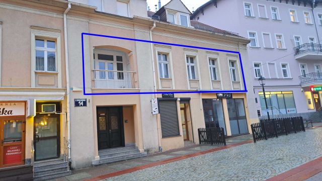 Mieszkanie 4-pokojowe Szczawno-Zdrój, ul. Tadeusza Kościuszki. Zdjęcie 1