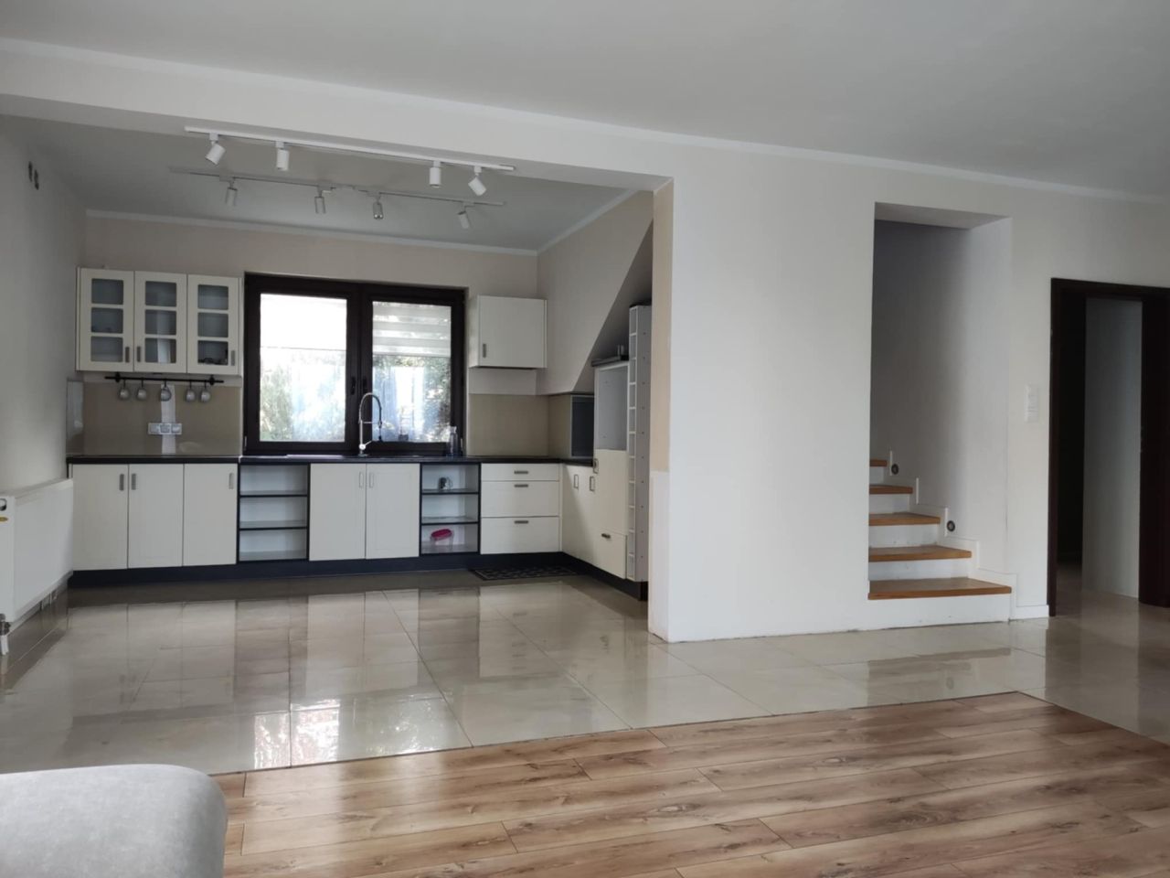 bliźniak, 5 pokoi Jabłonna Zacisze, ul. Wenecka. Zdjęcie 6