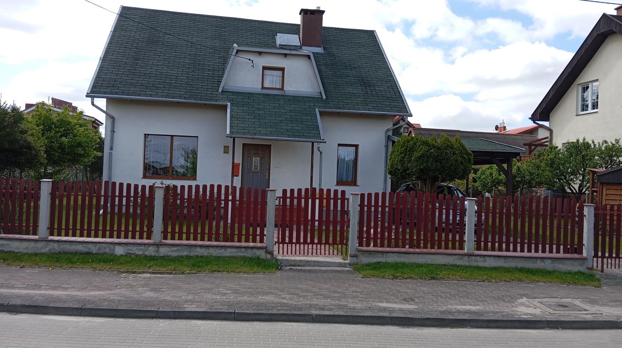 dom wolnostojący, 4 pokoje Kwidzyn, ul. Kornela Makuszyńskiego