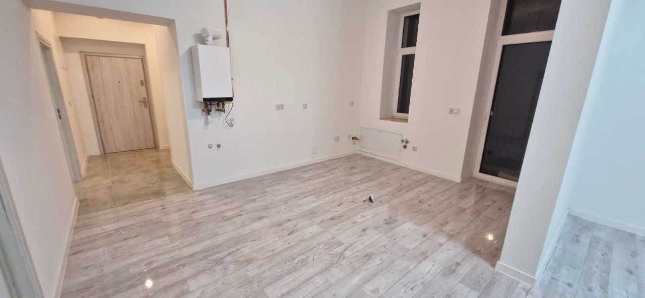 Mieszkanie 4-pokojowe Jarosław, ul. Józefa Ignacego Kraszewskiego. Zdjęcie 3