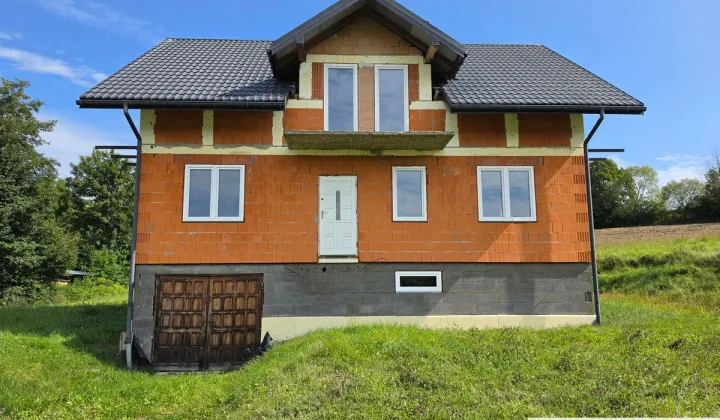 dom wolnostojący, 4 pokoje Paszowa