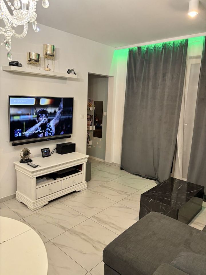 Mieszkanie 3-pokojowe Piła. Zdjęcie 1