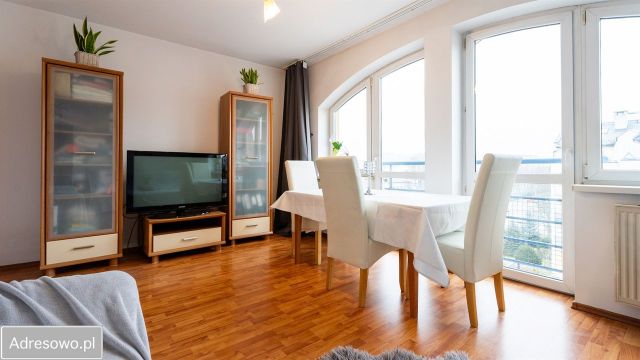 Mieszkanie 4-pokojowe Kraków Kurdwanów, ul. Franciszka Bujaka. Zdjęcie 1