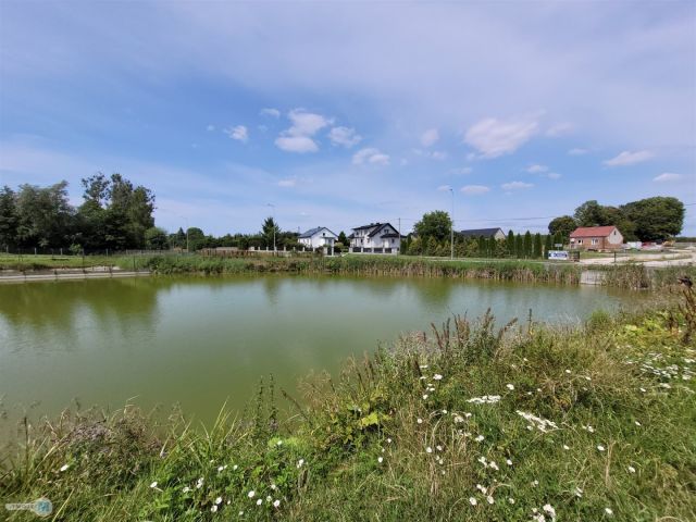 dom wolnostojący, 3 pokoje Przededworze. Zdjęcie 16