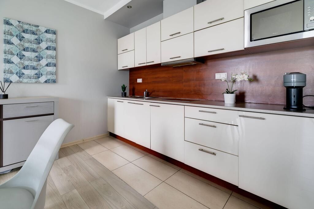 Mieszkanie 2-pokojowe Warszawa Włochy, al. Krakowska. Zdjęcie 2