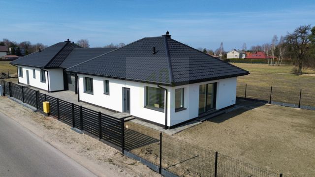 bliźniak, 4 pokoje Budy-Grzybek. Zdjęcie 2