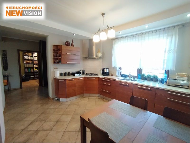 dom wolnostojący, 5 pokoi Dąbrowa Górnicza Dziewiąty, ul. Dziewiąty