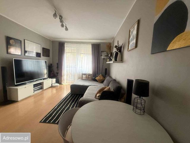 Mieszkanie 2-pokojowe Ząbki, ul. Powstańców. Zdjęcie 1