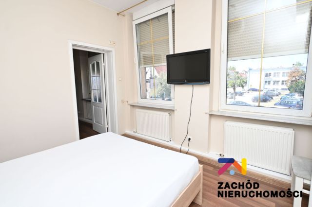 Mieszkanie 3-pokojowe Zielona Góra Centrum, ul. Jedności. Zdjęcie 8