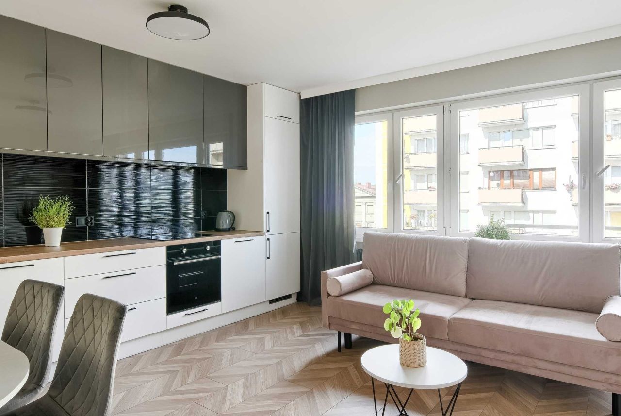 Mieszkanie 3-pokojowe Lipno, os. Reymonta. Zdjęcie 6