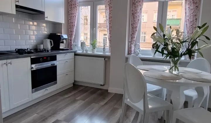 Mieszkanie 3-pokojowe Legnica, ul. Żwirki i Wigury