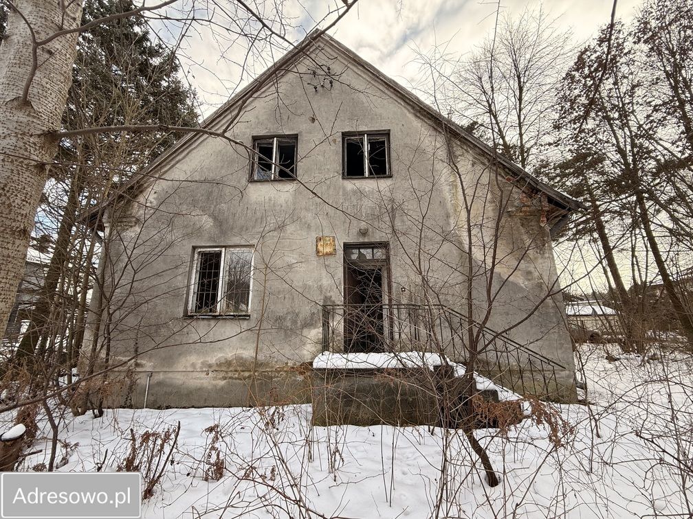 dom wolnostojący, 6 pokoi Celestynów, ul. Klonowa. Zdjęcie 1