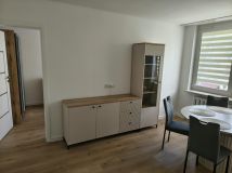 Mieszkanie 3-pokojowe Starachowice Centrum, ul. Ludwika Waryńskiego. Zdjęcie 2