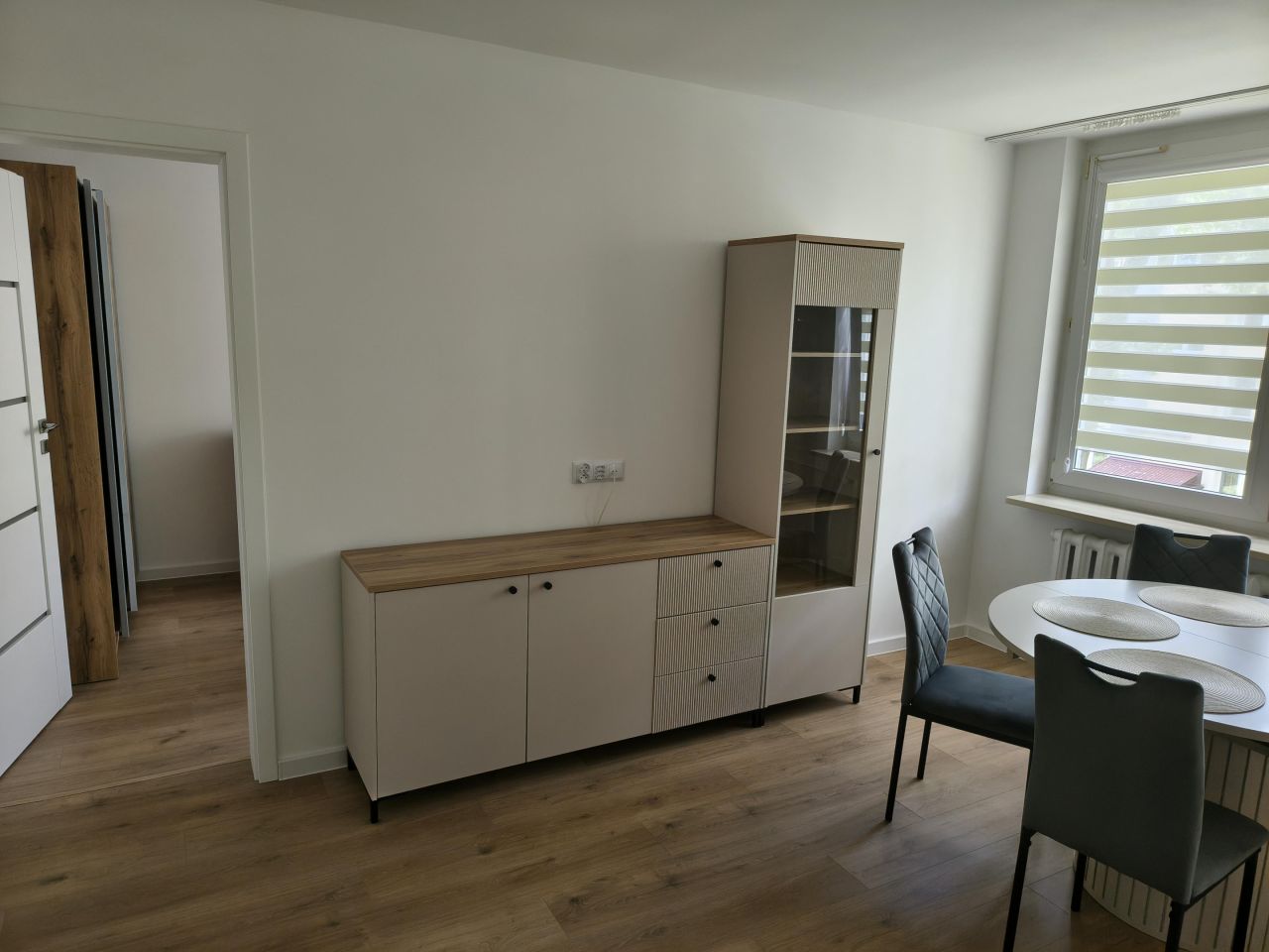 Mieszkanie 3-pokojowe Starachowice Centrum, ul. Ludwika Waryńskiego. Zdjęcie 3