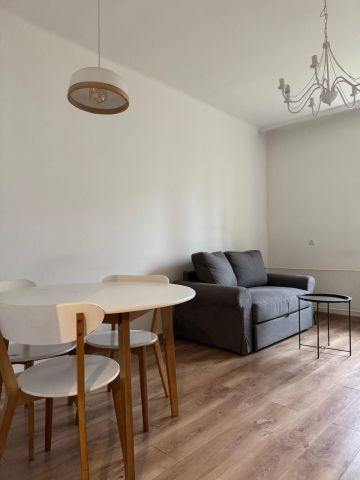 Mieszkanie 3-pokojowe Zduńska Wola, ul. Szkolna. Zdjęcie 1