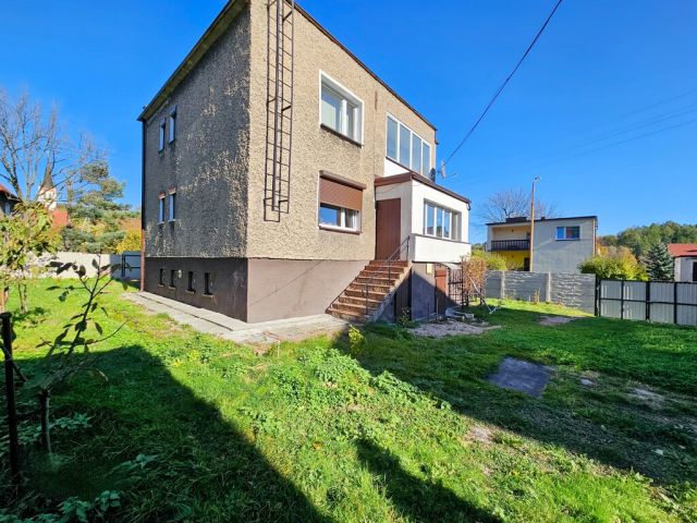 dom wolnostojący, 4 pokoje Jedlina-Zdrój, ul. Południowa. Zdjęcie 1