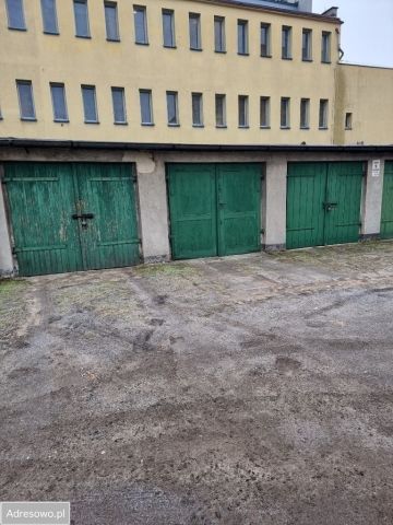 Garaż/miejsce parkingowe Gliwice, ul. Hutnicza. Zdjęcie 1