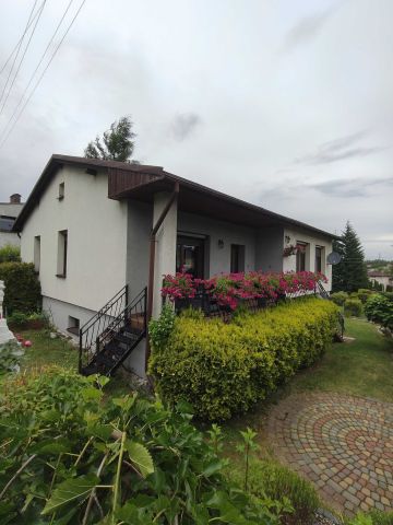 dom wolnostojący, 3 pokoje Jankowice. Zdjęcie 1