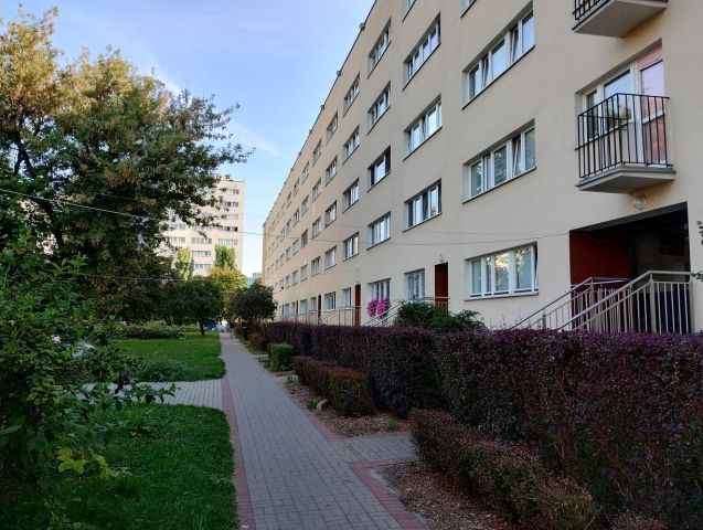 Mieszkanie 3-pokojowe Warszawa Ochota, ul. Wiślicka. Zdjęcie 1