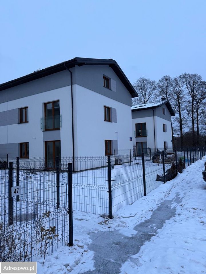 Mieszkanie 5-pokojowe Warszawa Wawer, ul. Celulozy. Zdjęcie 1