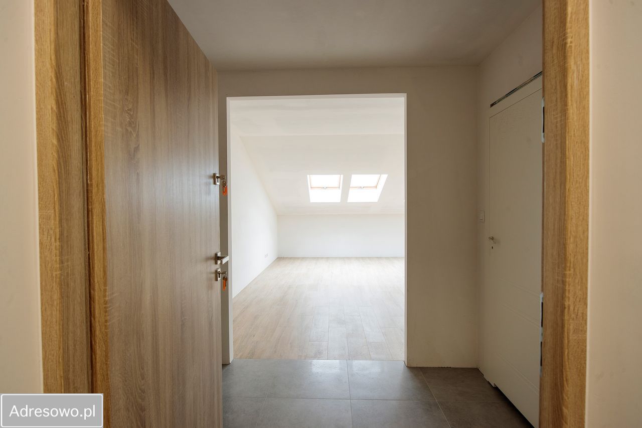 Lokal Jędrzejów, pl. Tadeusza Kościuszki. Zdjęcie 6