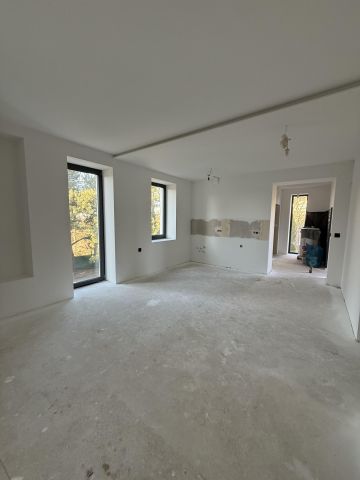 bliźniak, 4 pokoje Kraków Bieżanów, ul. Pod Pomnikiem. Zdjęcie 5