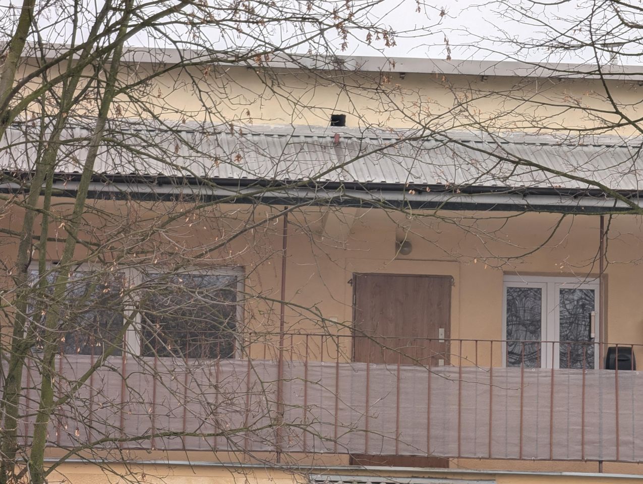 Mieszkanie 3-pokojowe Książ Wielki Mirów-Zamek, ul. Mikołaja Reja. Zdjęcie 1