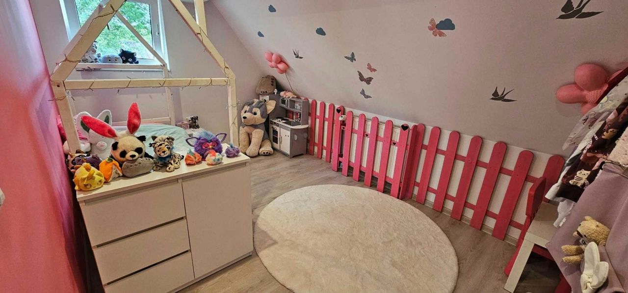 dom szeregowy, 4 pokoje Czarnowęsy. Zdjęcie 2